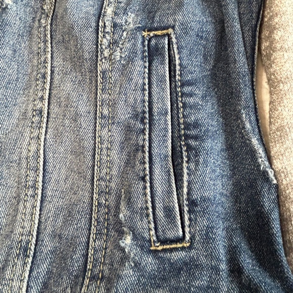 Free People Jacket - Denim with knit sleeves/hood - XS - Picture 13 of 17